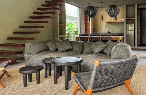Kuta Villa | Indulge in unparalleled luxury and comfort at our carefully designed villas.