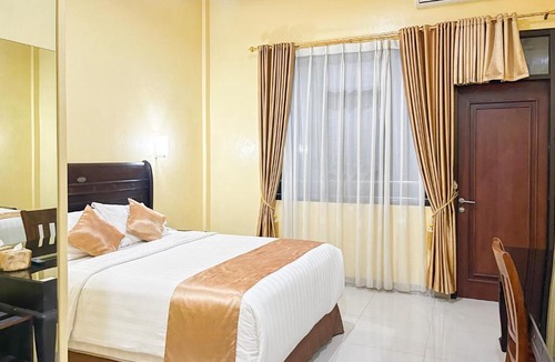 Pacitan Hotel | Kartika Hotel Syariah Pacitan Mitra RedDoorz