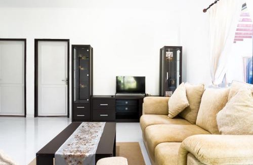 Balikpapan Villa | LA CASA BORNEO