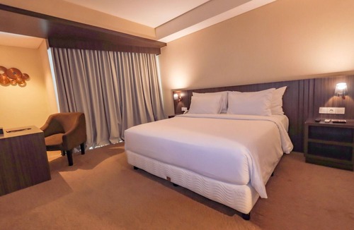 Balige Hotel | Labersa Hotel & Convention Centre Toba