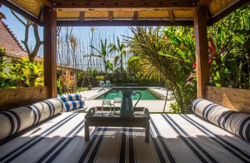 Lovina Villa | Lata Lama