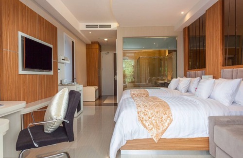 Cipanas Hotel | Le Eminence Hotel Convention & Resort Ciloto - Puncak