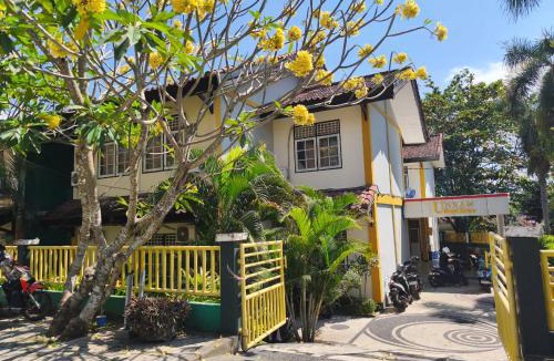 Mataram Bed & Breakfast | Loox Unram Guesthouse