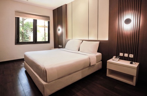 Kediri Hotel | Lotus Garden Hotel by Waringin Hospitality