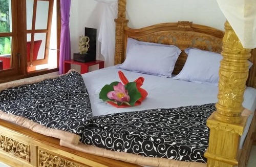 Singaraja House | Lotus Guesthouse Sudaji: a natural and unique place in the North Bali.