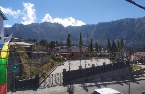 Ngadisari House | Lusman Homestay Bromo