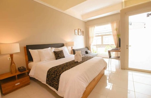 Pemecutan Kelod Apartment | Luxurious design studio in the center 6