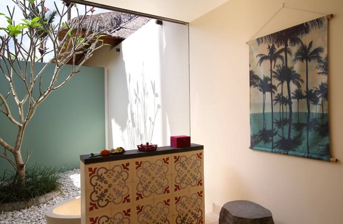 West Selemadeg Villa | Luxury 5BR Ocean-View Villa near Balian Beach