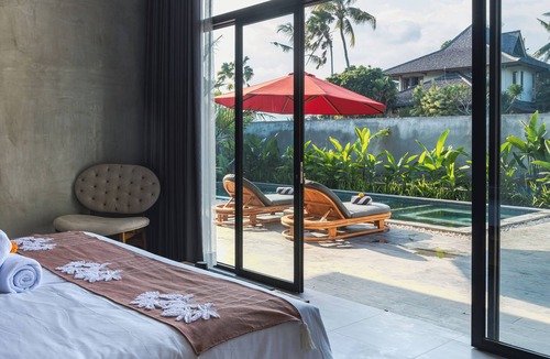 Tabanan Villa | Luxury 5BR Villa Near to the Beach