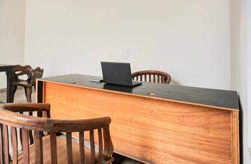 Bandar Lampung House | Luxury Deluxe DBL Retreat W/Free WiFi and Parking