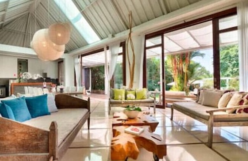 Padonan Villa | Luxury Spacious Family 6+1BR Villa Big Pool&Garden