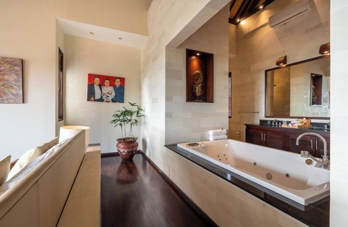 Jimbaran Villa | Luxury Villa: Private Driver, Welcome Dinner, Ocean Views & Stunning Sunsets