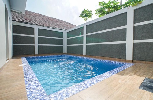 Pogung Lor Villa | M Villa