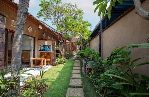 Pejarakan House | Made Taro - Menjangan Homestay