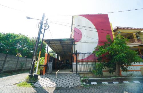 Tangerang Hotel | Mahkota Sivali near Soekarno Hatta Airport Mitra RedDoorz