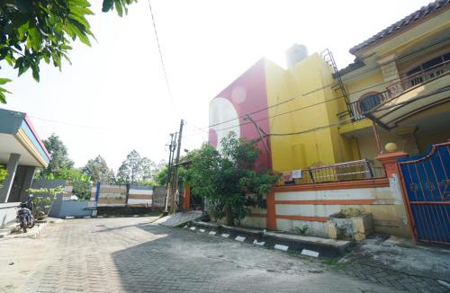 Tangerang Hotel | Mahkota Sivali near Soekarno Hatta Airport Mitra RedDoorz