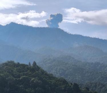 Gubukklakah House | Maison Manendra - Bromo