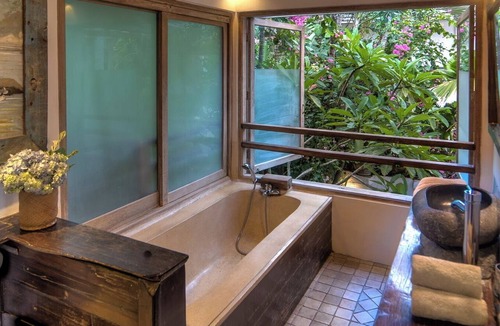 Central Seminyak Villa | Majestic 5BR Villa, Seminyak! 5Min Drive To Kuta Beach! W/Swimming Pool!