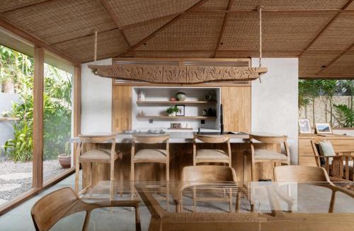 Uluwatu Villa | Masa Kini 3 BR Family Friendly Villa with Pool walking distance to Uluwatu Beach