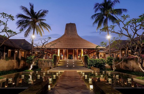 Peliatan Resort | Maya Ubud Resort and Spa