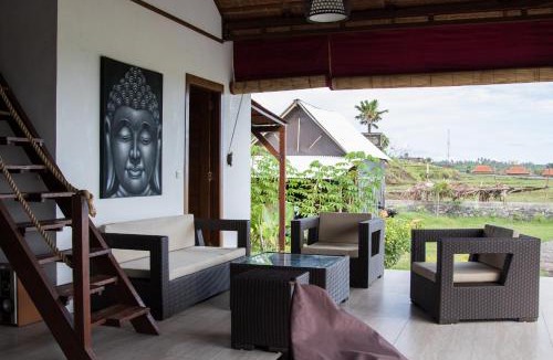 Mendoyo Villa | Medewi Beachfront Getaway