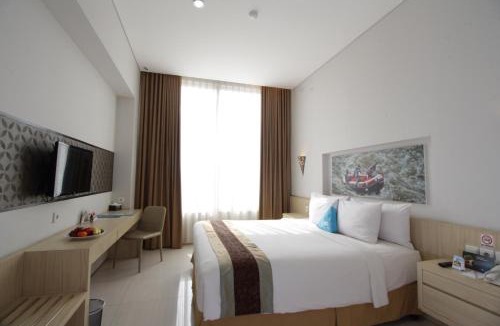 Laweyan Hotel | Megaland Hotel Solo
