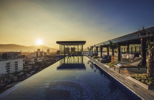 Astana Anyar Hotel | Mercure Bandung City Centre