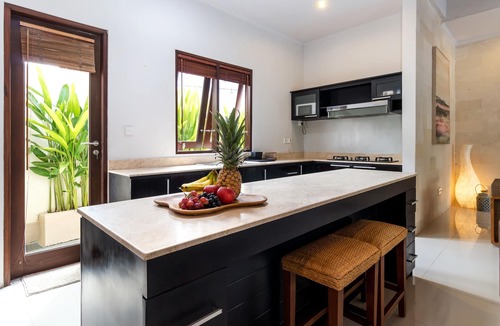 Berawa Villa | Modern 2bedroom villa with private pool in Canggu - Villa Sari
