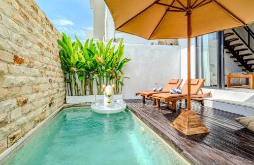 Padonan Apartment | Modern 2BR Villa Imola with Private Pool, Fitness-Corner and Jungle View in Canggu -Bali