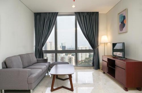 Karet Apartment | Modern and Comfortable 2BR at The Masterpiece Condominium Epicentrum Apartment By Travelio