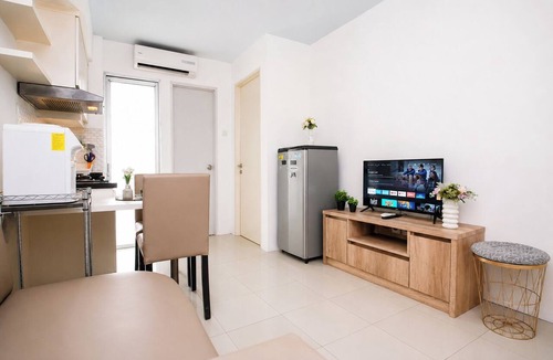 Jatinegara Apartment | Modern And Comfy 2Br At Apartment Bassura City Near Mall