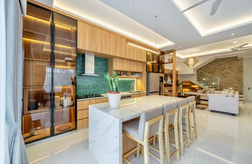 Kediri Villa | Modern Designer Villa Canggu, Private Pool, Ricefield Views, Family and Group