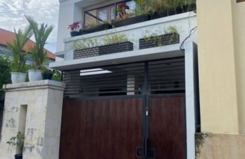 Sanur House | modern house in sanur area 10 minutes from beach on scooter
