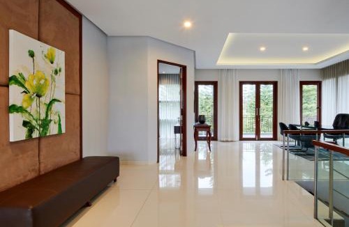 Bandung Villa | Morning Glory Mountain View Villa 4 Bedrooms With a Private Heated Swimming Pool