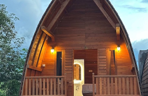 Bedugul Cabin | MR GLAMPING & VILLA