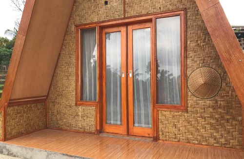 Kecamatan Montong Gading House | Muni's Terrace Bungalow