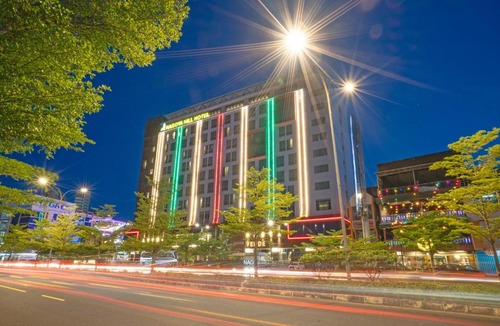 Lubuk Baja Hotel | Nagoya Hill Hotel Batam