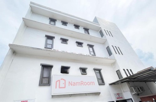 Duren Sawit Hotel | NamRoom at Kalimalang