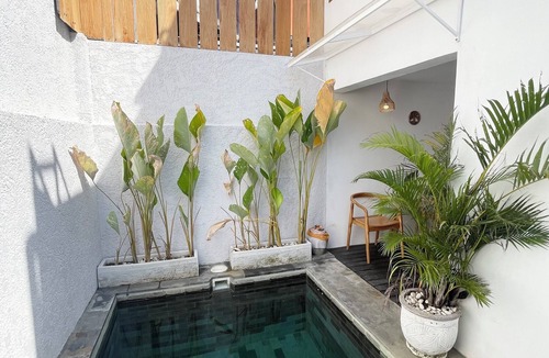 Denpasar Timur Villa | new 2 bedroom 2 bathroom private pool villa near beach , jogging track and mall