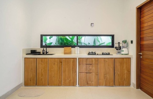 Umalas Villa | New Designer 2BR Villa+Huge Pool+Central Location
