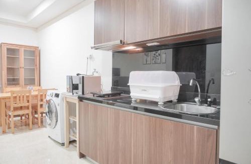 Pancoran Apartment | Nice and Elegant 1BR at L'avenue Pancoran Apartment By Travelio