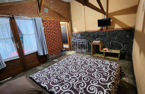 Lembang Hotel | Nur Alam Hotel Lembang, sebuah penginapan yang tenang di tengah asri Lembang.