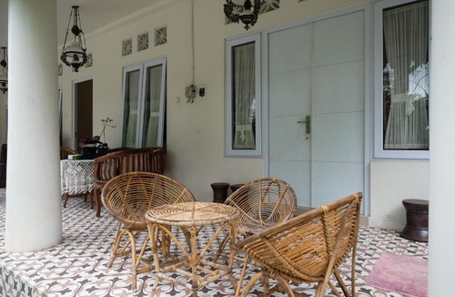 Banjarasri Hotel | Omah D’Partos by The Lavana