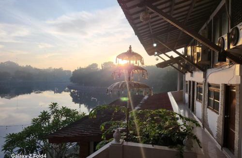 Depok House | Omah Kenangan at Seven Trumpets Resort