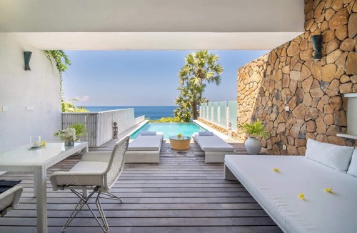 Seraya Villa | One Bedroom Ocean View Villa with Private Pool 2