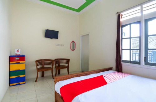Sidomulyo Hotel | OYO 3210 Villa Aisya