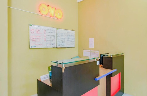 Serang Hotel | OYO 3277 Inayah Pkpri Hotel Syariah