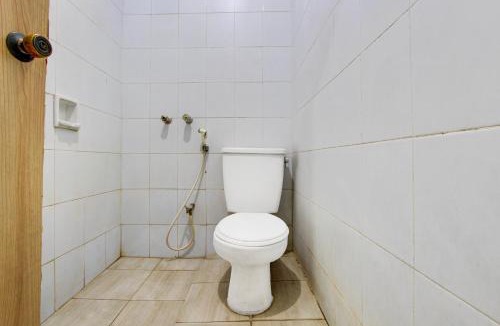 Pekalongan Hotel | OYO 3934 Hotel Istana