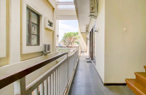 Dinoyo Hotel | OYO 3939 Omahkoe Guest House Syariah