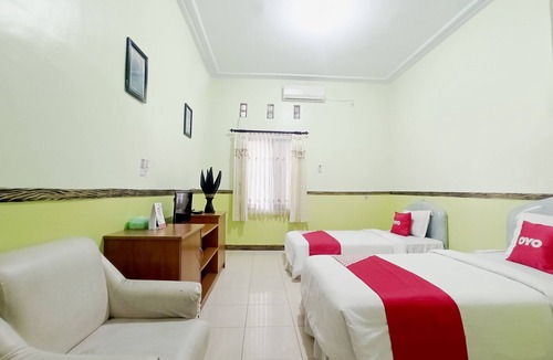 Kediri Hotel | OYO 563 Damar Mas Resort Lereng Kelud